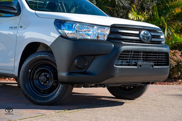 2024 TOYOTA Hilux 4x2 Workmate image 20