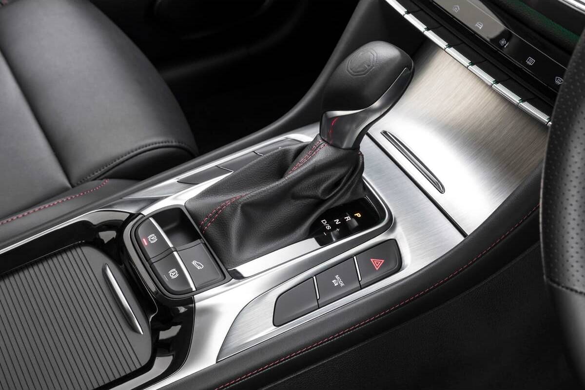 2024 MG HS Excite Auto FWD MY24 image 14