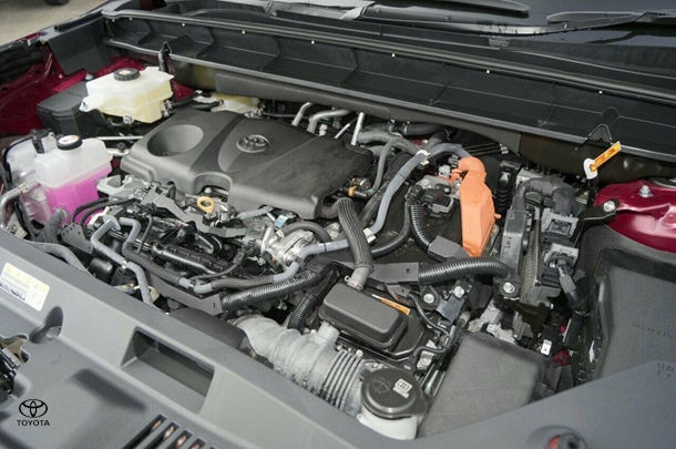 2024 Toyota Kluger Hybrid AWD GRANDE image 12