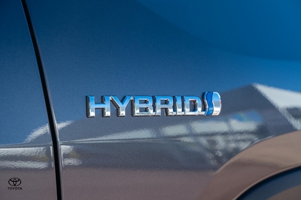 2024 TOYOTA RAV4 Hybrid Cruiser-AWD image 26