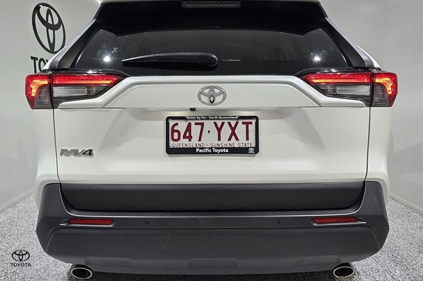 2019 Toyota RAV4 GXL-2WD image 4
