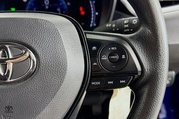 2022 Toyota Corolla Ascent Sport image 16