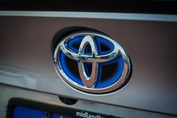 2021 Toyota C-HR Hybrid Koba 2WD image 10