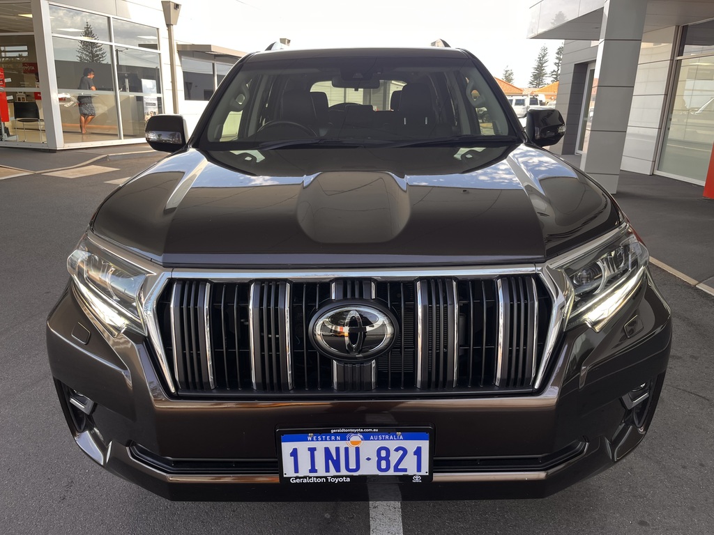 2022 Toyota Prado GXL image 8