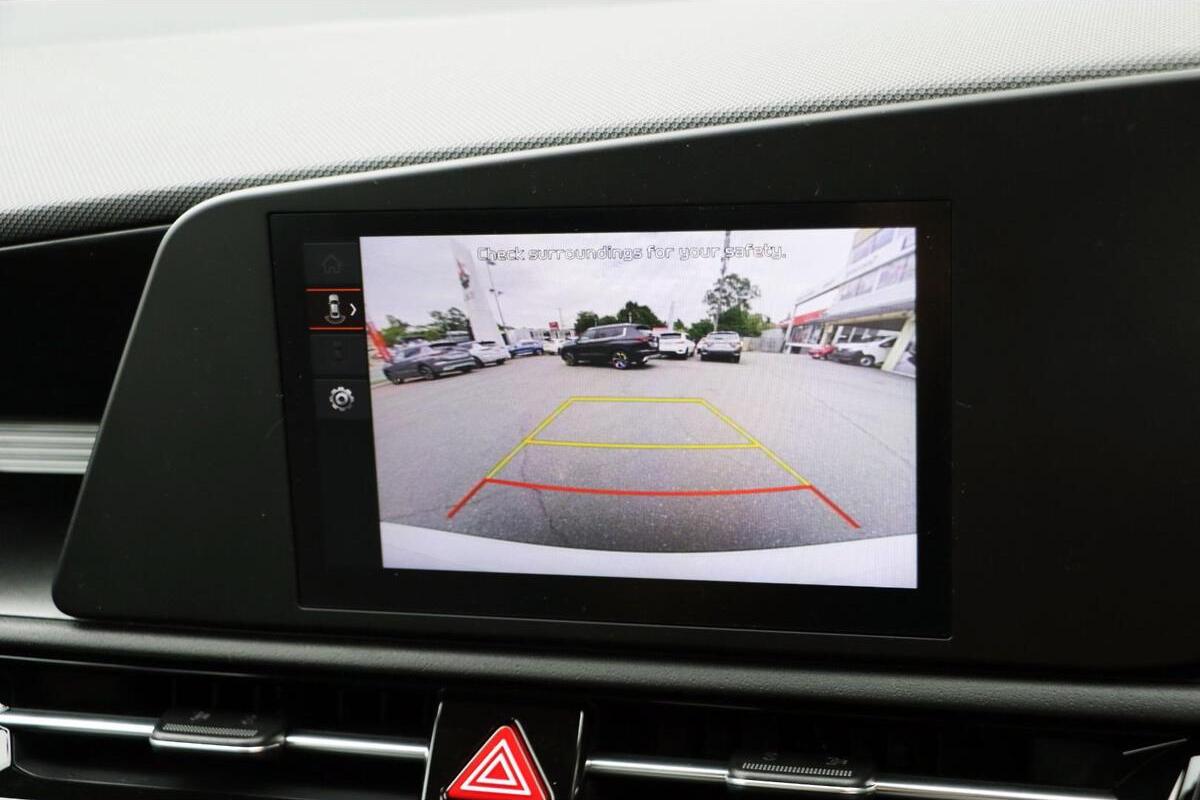 2025 Kia Niro HEV S Auto 2WD MY25 image 17