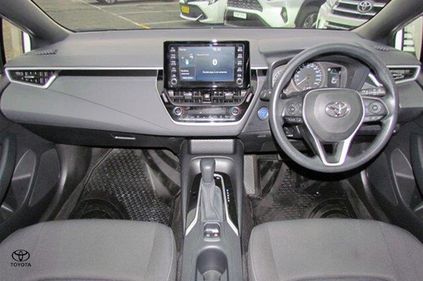 2020 Toyota Corolla Ascent Sport image 16