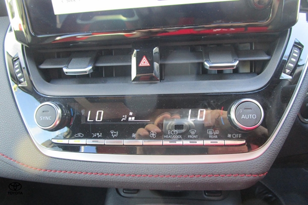 2024 Toyota Corolla ZR image 20