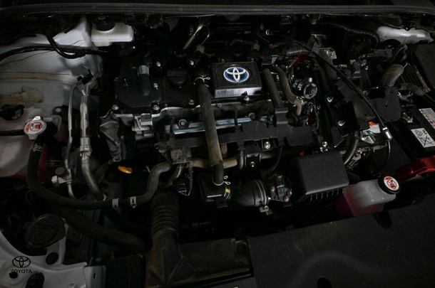 2023 Toyota Corolla Sedan Hybrid Ascent Sport image 11