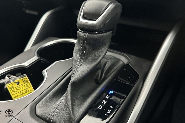2024 Toyota Kluger Hybrid GX AWD image 26