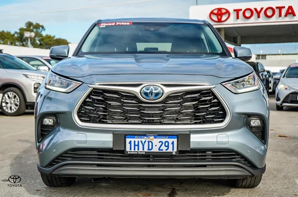 2023 Toyota Kluger Hybrid GX image 4