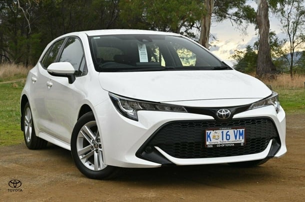 2019 Toyota Corolla Ascent Sport image 2