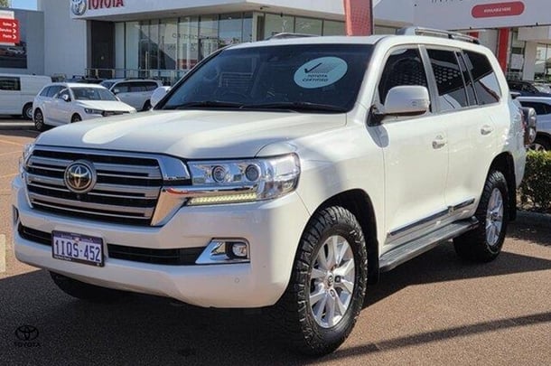 2020 Toyota Landcruiser Sahara image 8