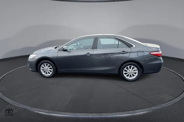2016 Toyota CAMRY Altise image 5