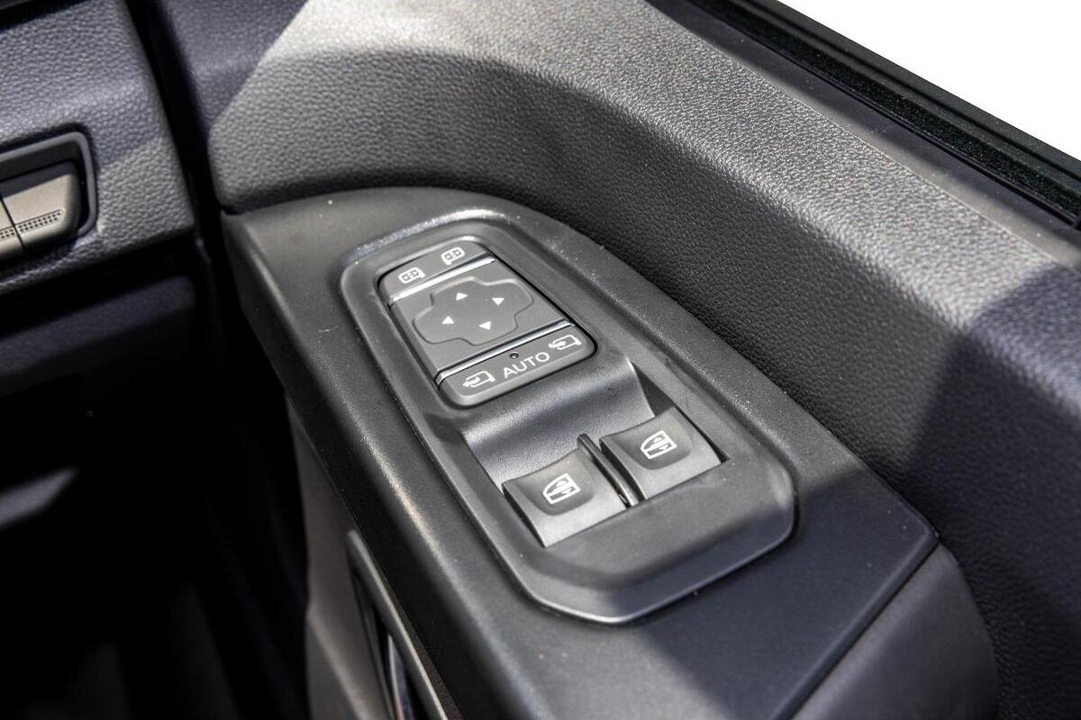 2024 Renault Trafic Premium SWB Auto MY24 image 18