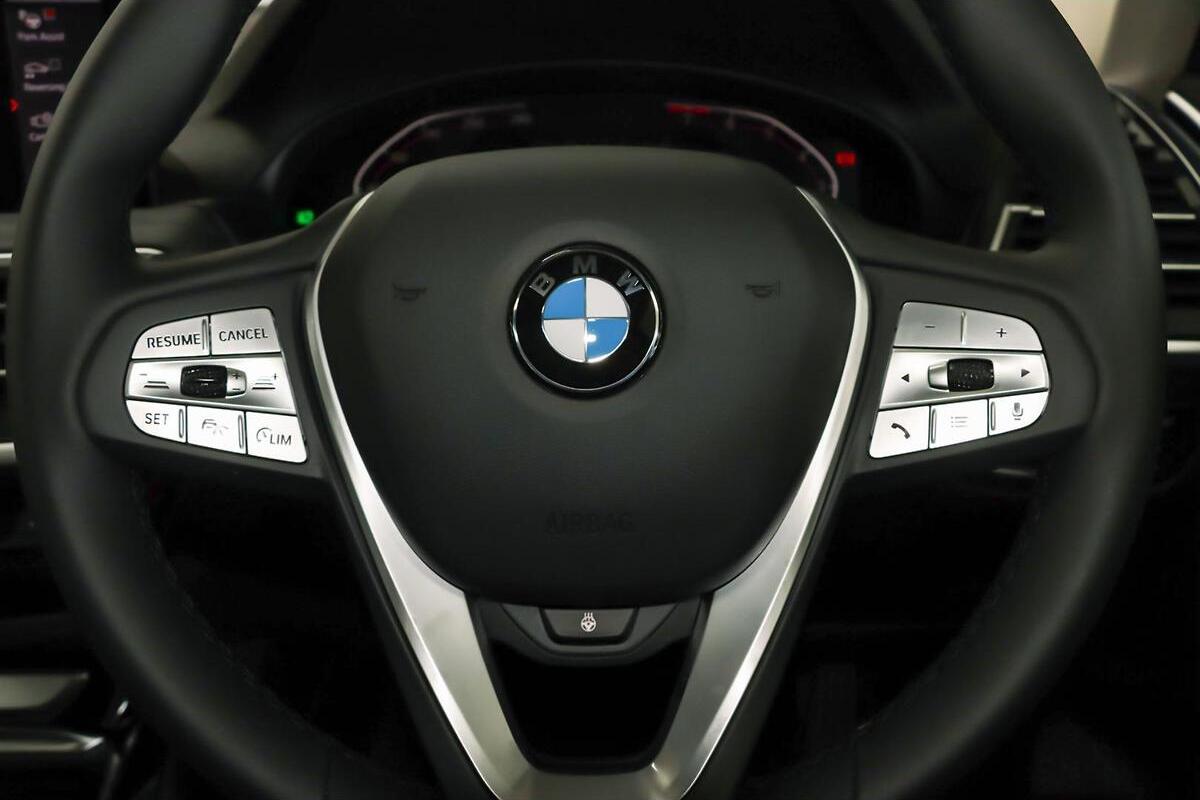 2024 BMW X3 sDrive20i G01 LCI Auto image 13