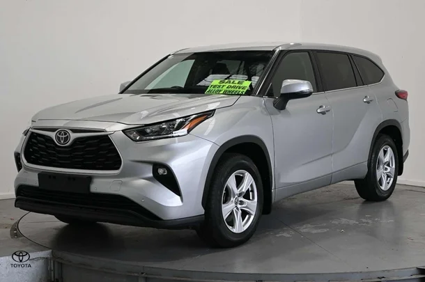 2023 Toyota Kluger GX-2WD image 1