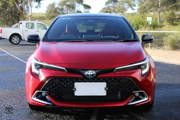 2023 Toyota Corolla Hatch Hybrid ZR image 7