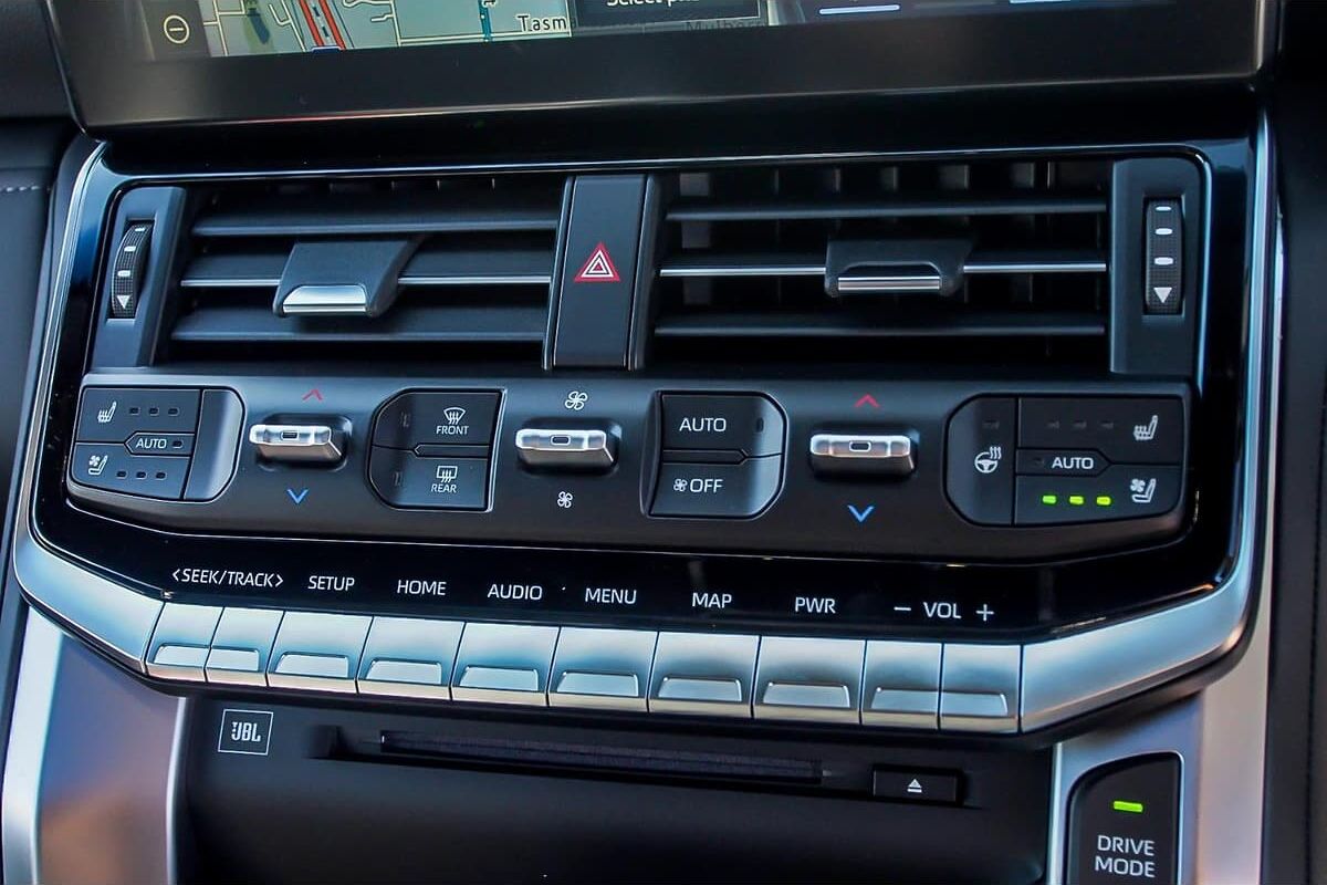 2024 Toyota Landcruiser GR Sport Auto 4x4 image 13