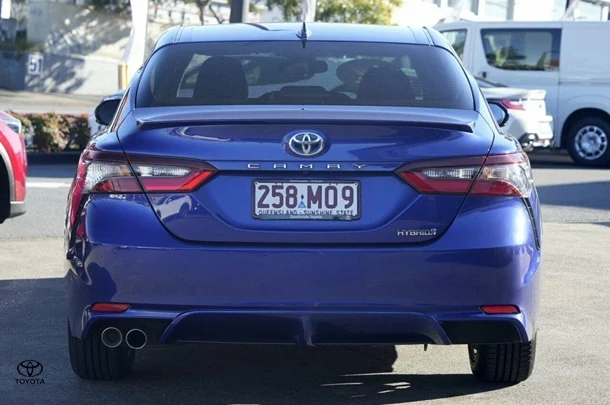 2021 Toyota Camry Hybrid Ascent Sport image 5