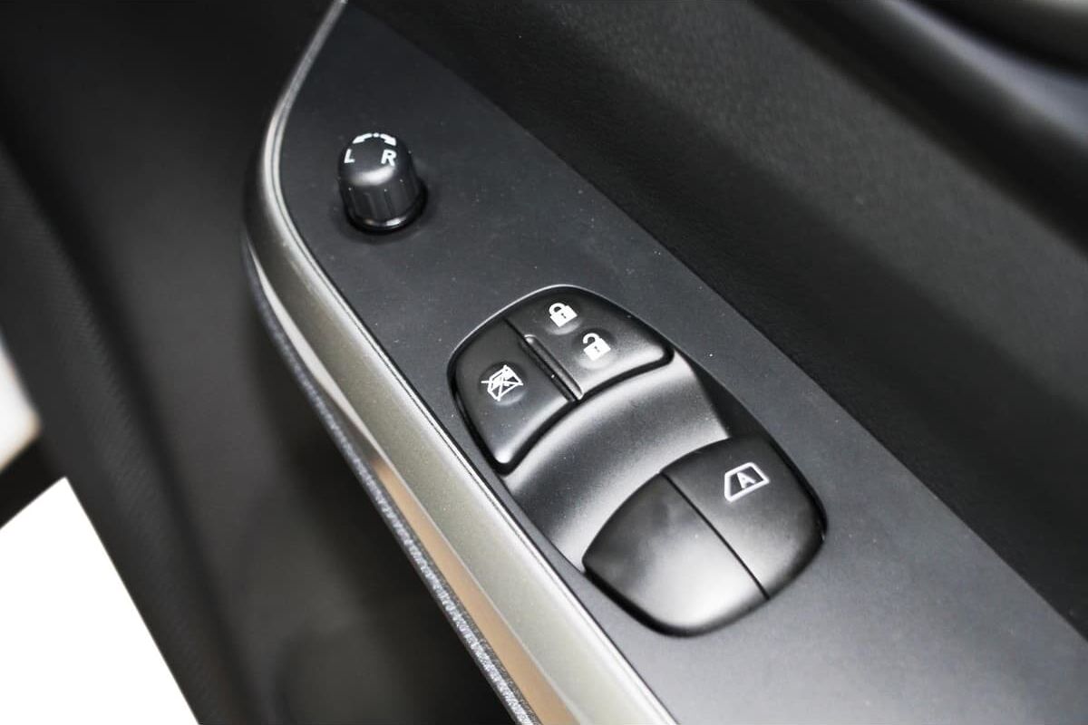 2024 Nissan Navara SL D23 Auto 4x4 MY24 image 17