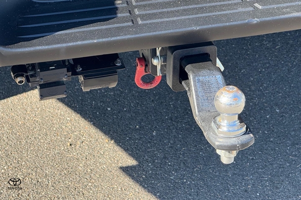 2021 Toyota HILUX SR5 image 9