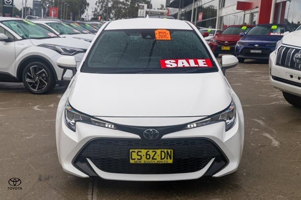 2018 Toyota Corolla Ascent Sport image 4