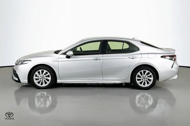 2021 Toyota Camry Hybrid Ascent Sport image 5