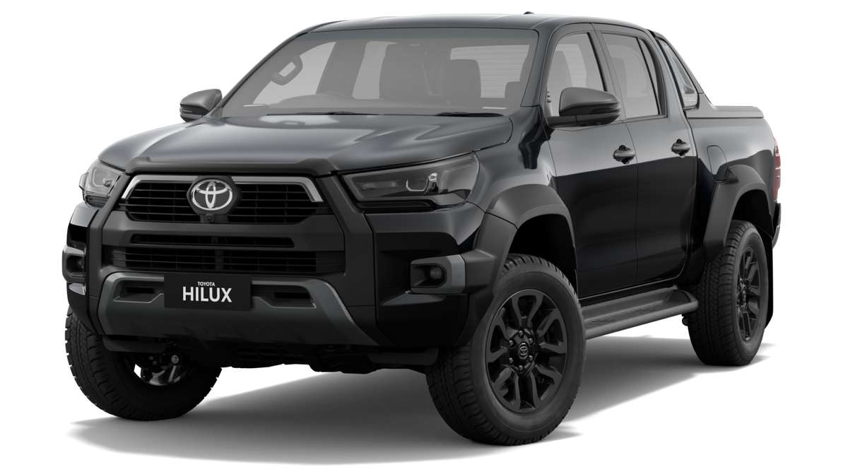 2024 Toyota Hilux 4x4 Rogue 48V Double-Cab Pick-Up image 4