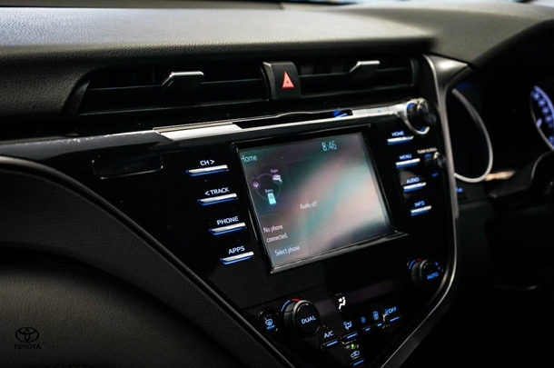 2019 Toyota Camry Hybrid Ascent image 25