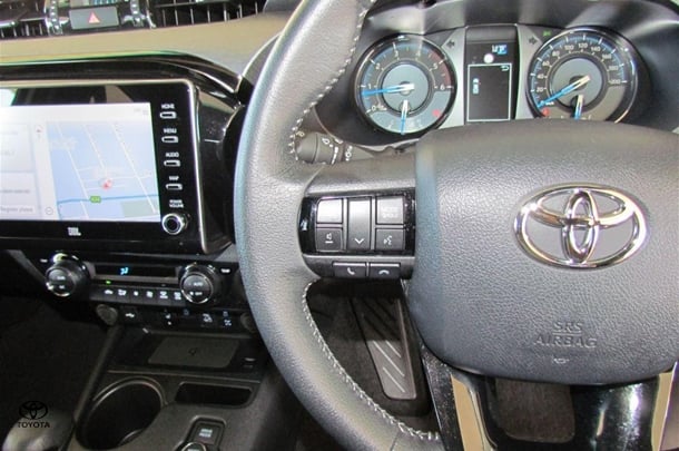 2024 Toyota Hilux Rogue image 8