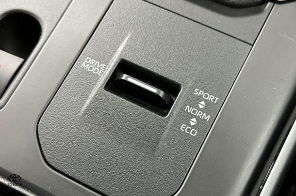 2023 Toyota Kluger Hybrid GX AWD image 25