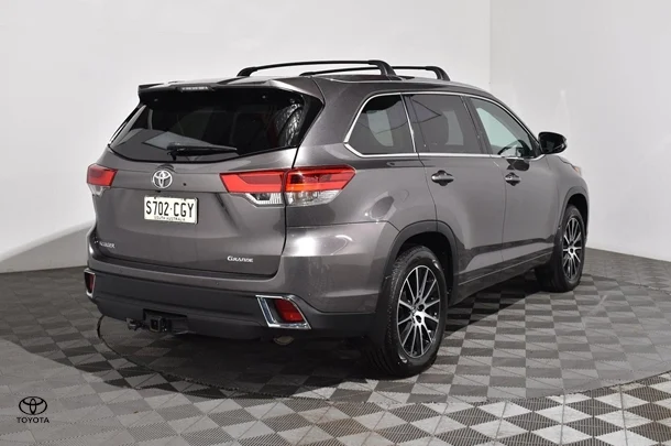 2019 Toyota Kluger 4x2 GRANDE image 2