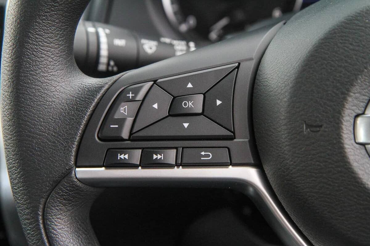 2024 Nissan Navara SL D23 Manual 4x2 MY24 Dual Cab image 13