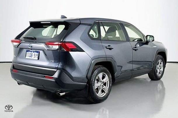 2023 Toyota Rav4 Hybrid GX image 10