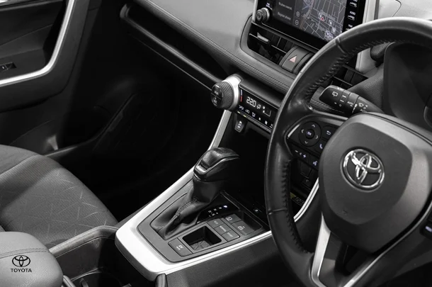 2021 Toyota RAV4 Hybrid GXL-2WD image 19