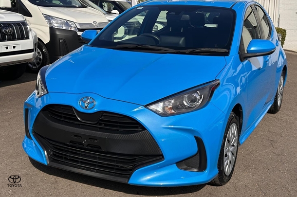 2022 Toyota Yaris Ascent Sport image 7