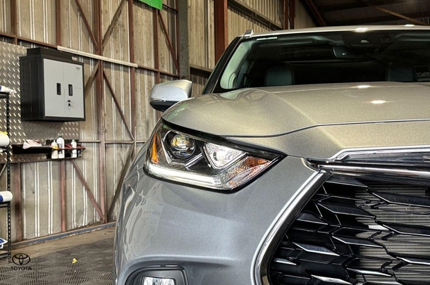 2024 Toyota Kluger Hybrid AWD GRANDE image 8