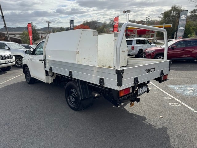 2019 Toyota Hilux Workmate image 5