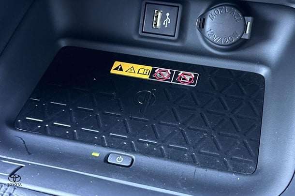 2024 Toyota Rav4 Hybrid GXL AWD image 25