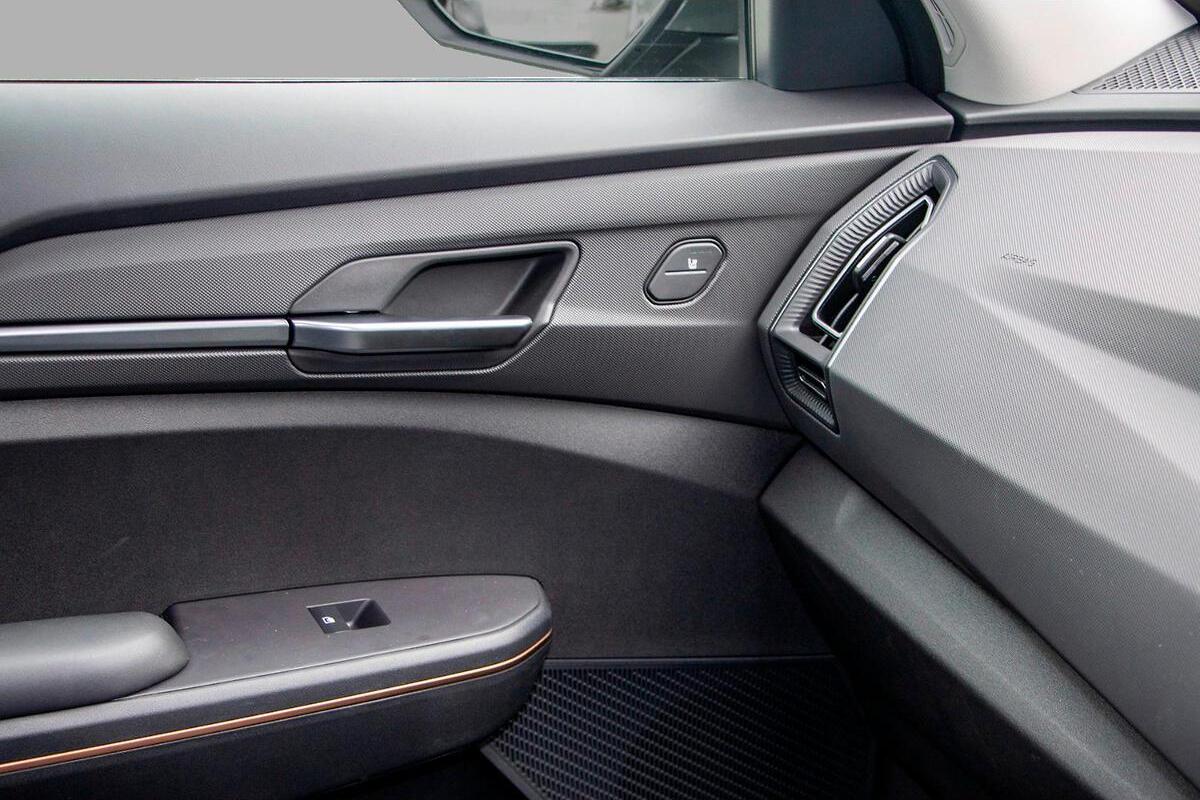 2024 Kia EV5 Air Long Range Auto MY25 image 11