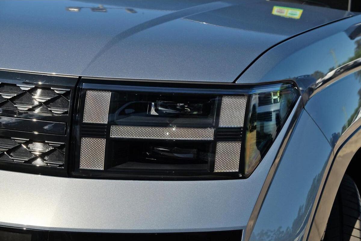 2024 Hyundai Santa Fe Hybrid Calligraphy Auto AWD MY25 image 17