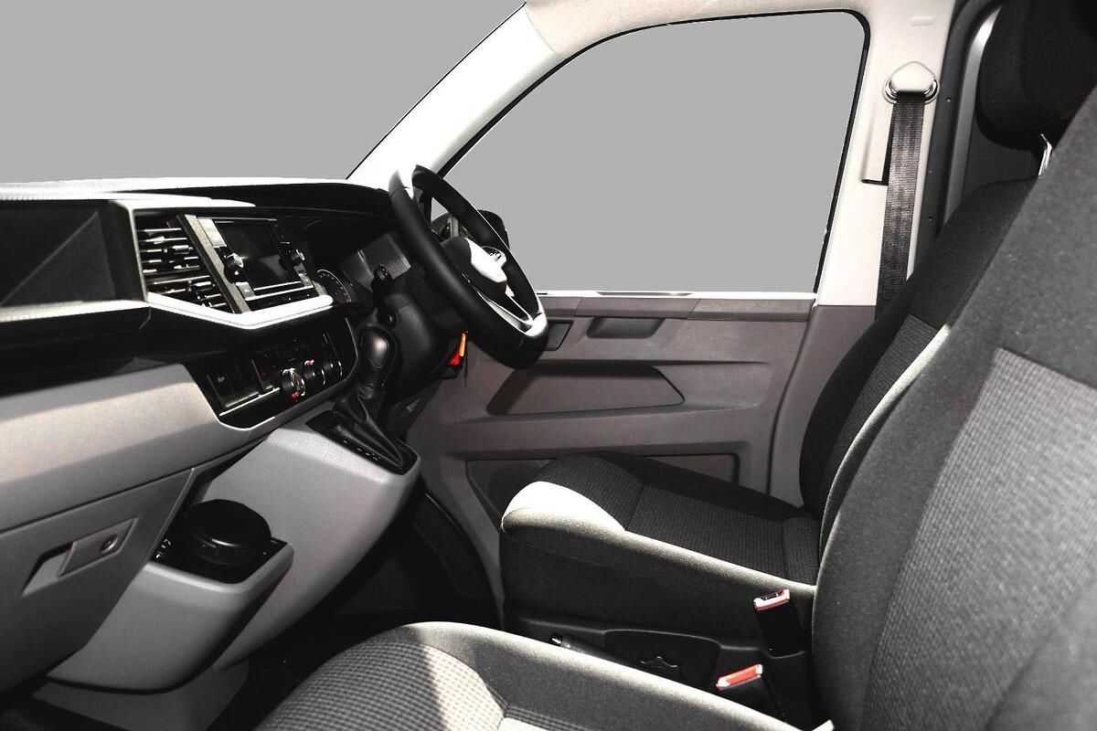 2024 Volkswagen Transporter TDI450 T6.1 LWB Auto MY24 image 8