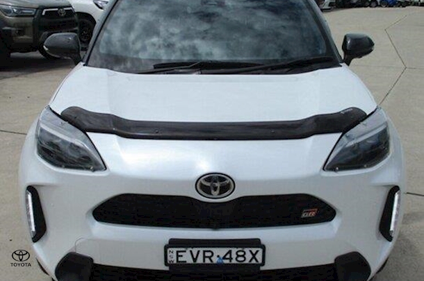 2022 Toyota Yaris Cross Hybrid GR-S image 15