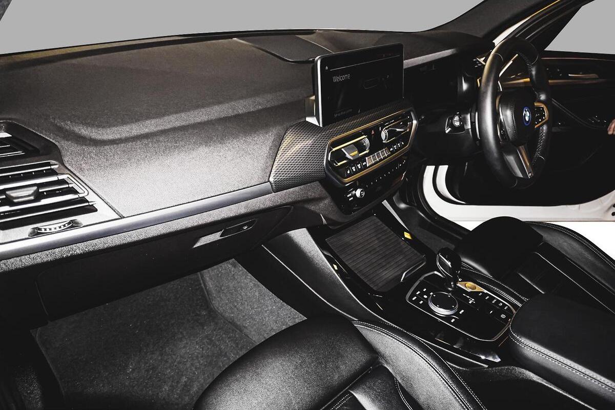 2024 BMW X3 xDrive30e M Sport G01 LCI Auto 4x4 image 8