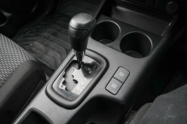 2019 Toyota HILUX Workmate image 15