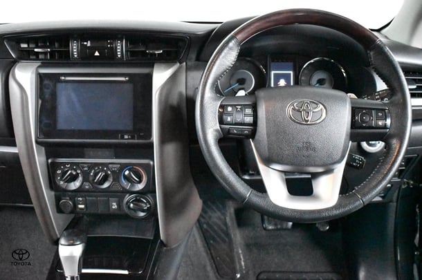 2018 Toyota Fortuner GXL image 5