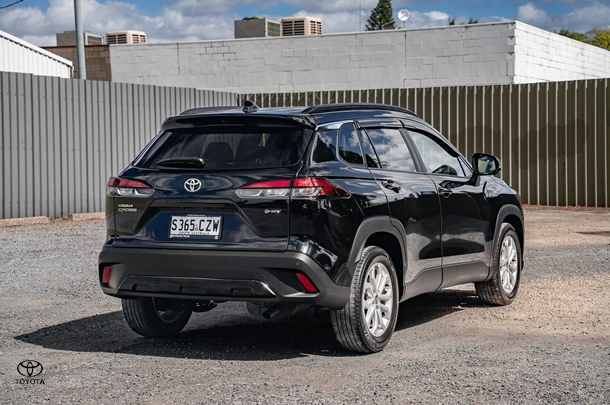 2024 Toyota COROLLA CROSS HYBRID GXL image 35
