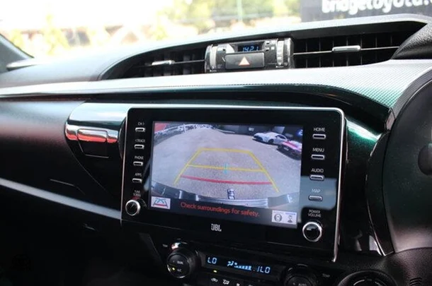 2023 Toyota Hilux GR-S image 19