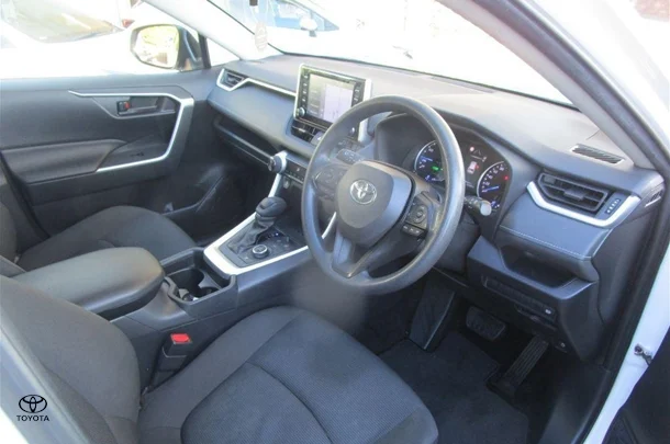 2019 Toyota Rav4 Hybrid GX AWD image 11