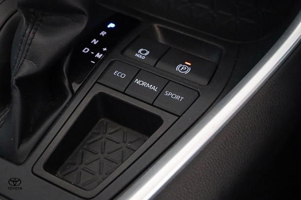 2022 Toyota RAV4 GX-2WD image 20
